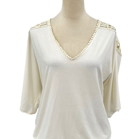 L Space Callisto White Crochet Shoulders Relaxed Top Scoop Back Romper Coverup - Picture 8 of 13